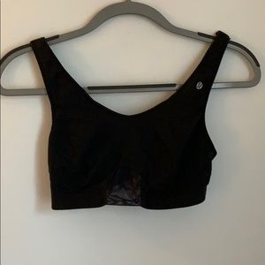 LULU lemon sports bra